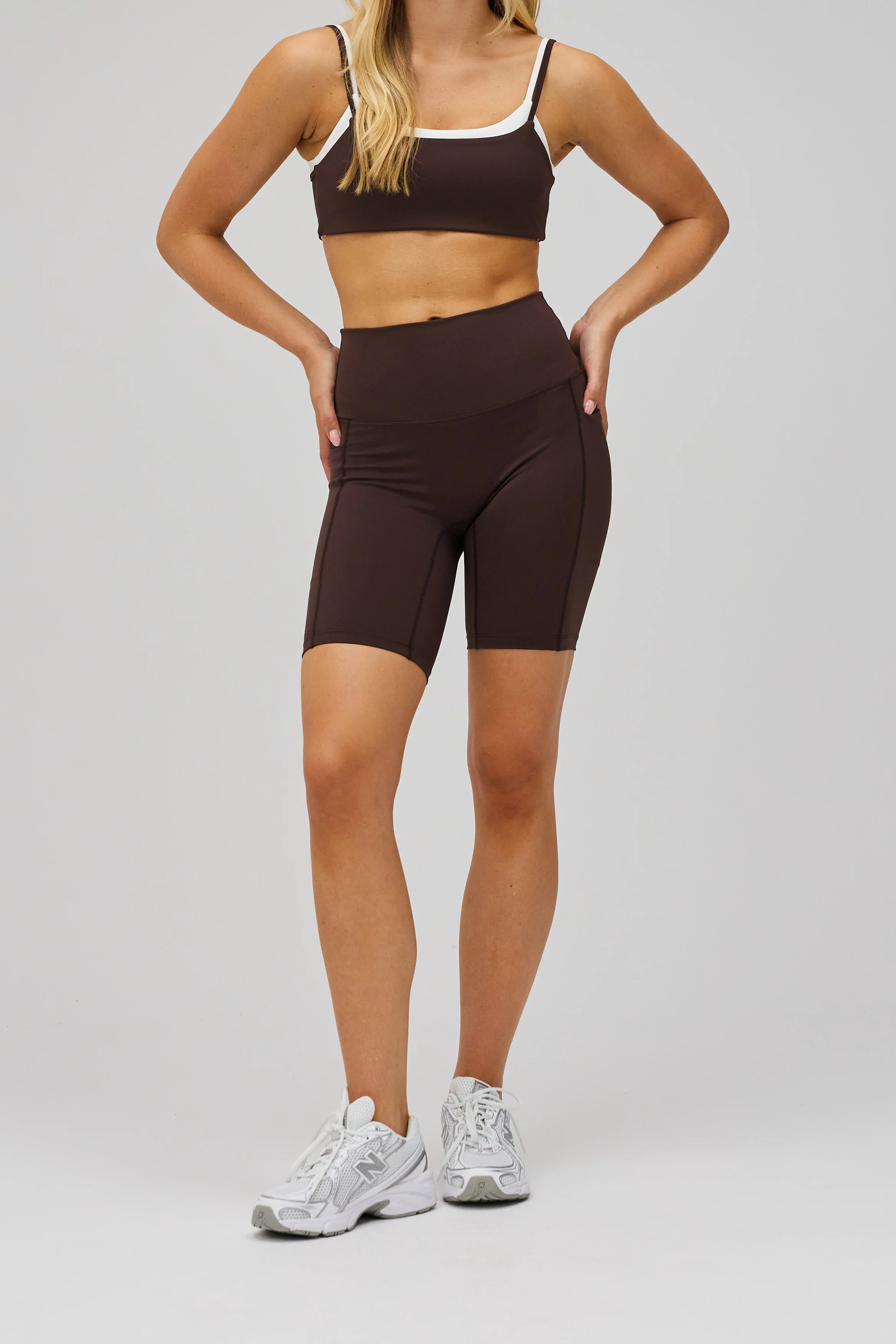 Active Pocket Shorts - Pecan Brown - Image 9