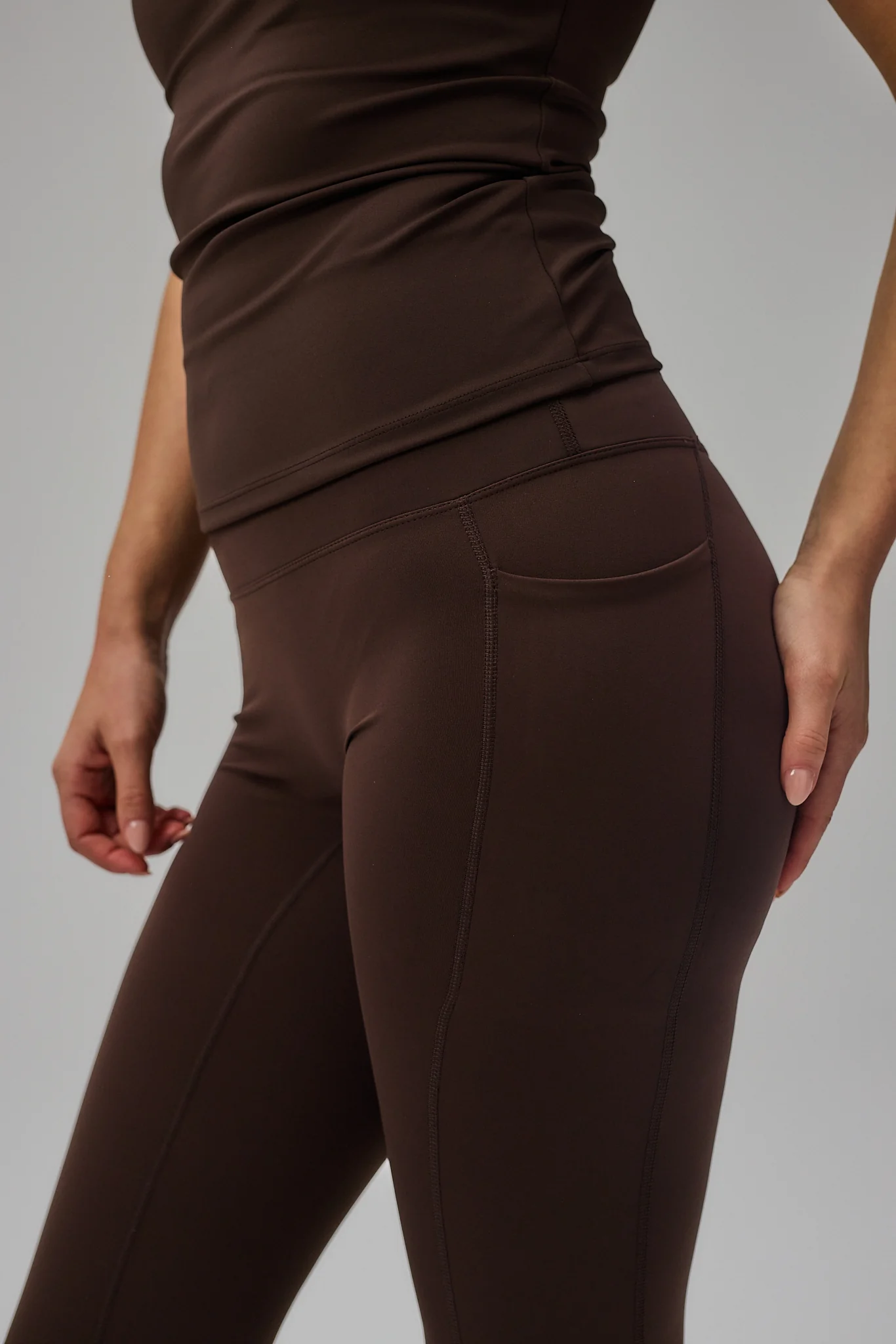 Active Pocket Tights - Pecan Brown - Image 5
