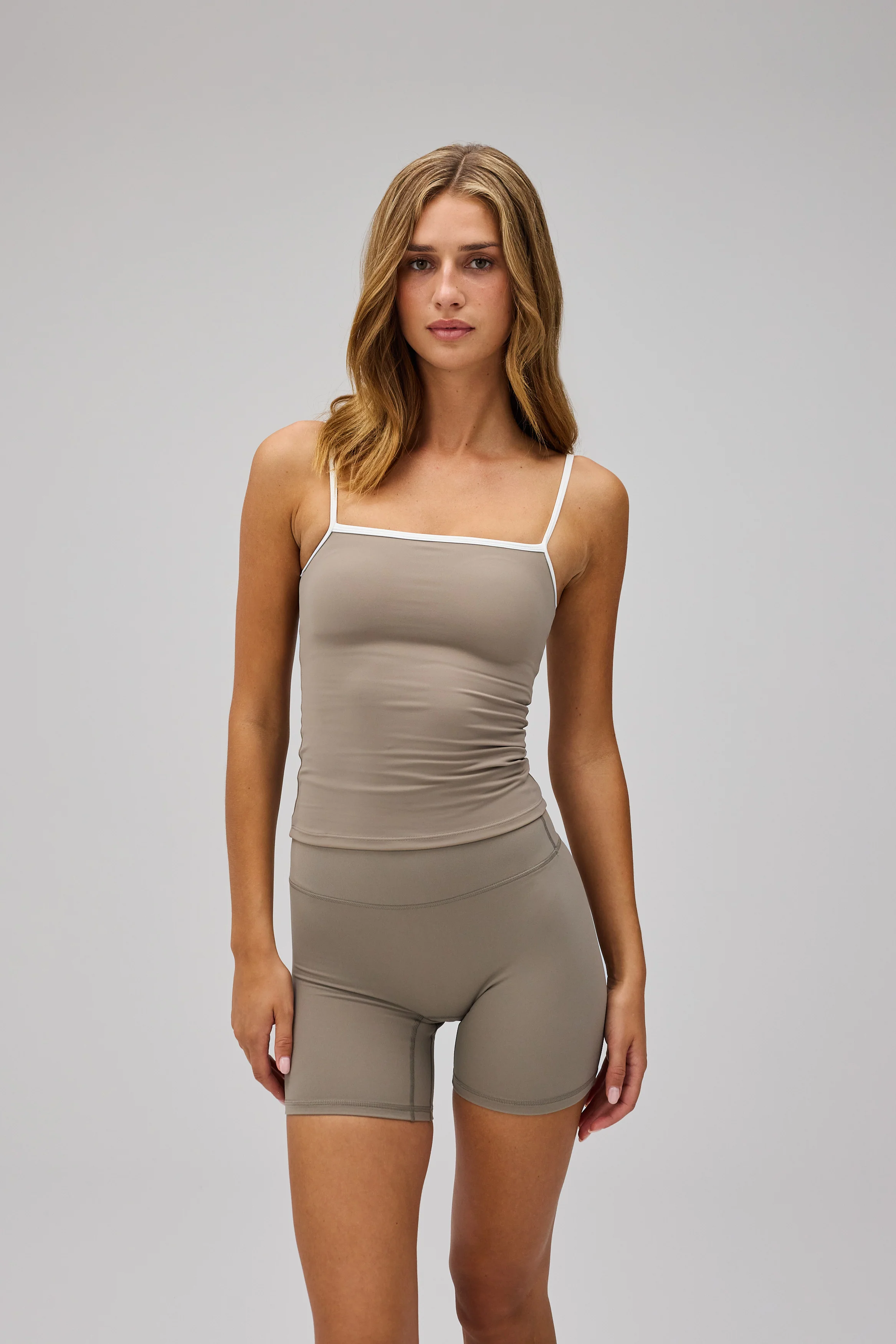 Fleek Shorts - Sand Beige - Image 4