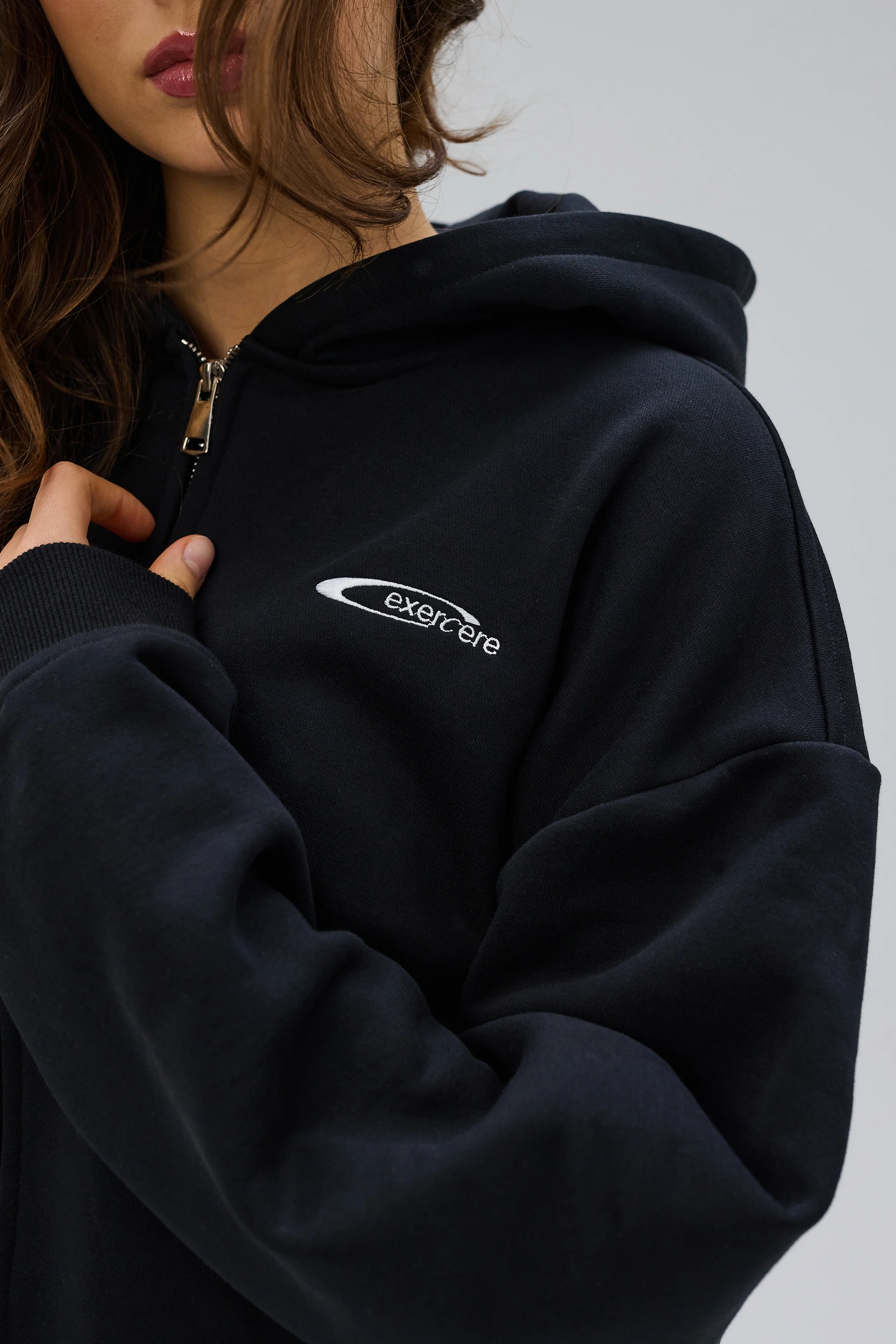 Aero Cropped Zip Hoodie - Black - Image 5