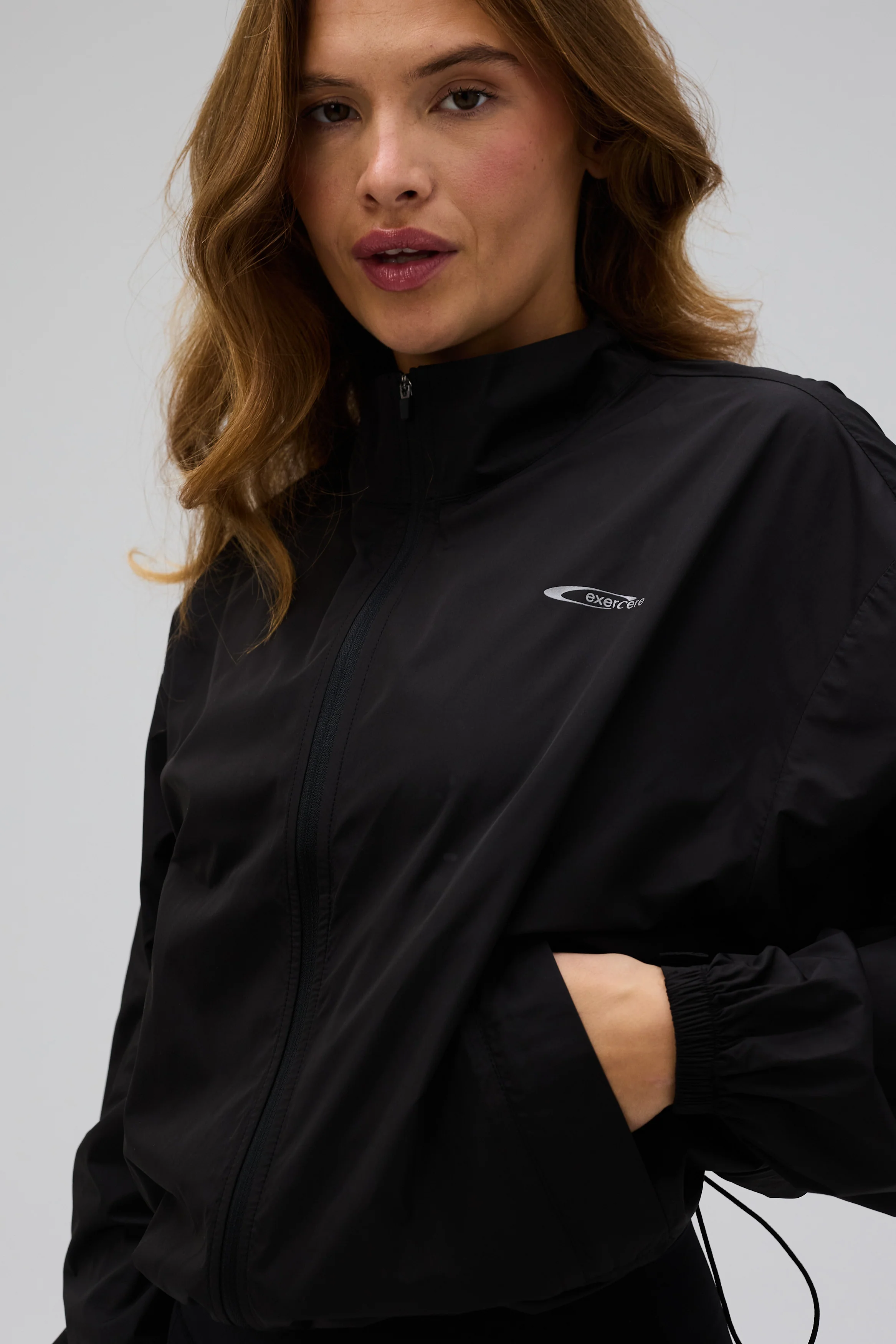 Aero Zip Jacket - Black - Image 4