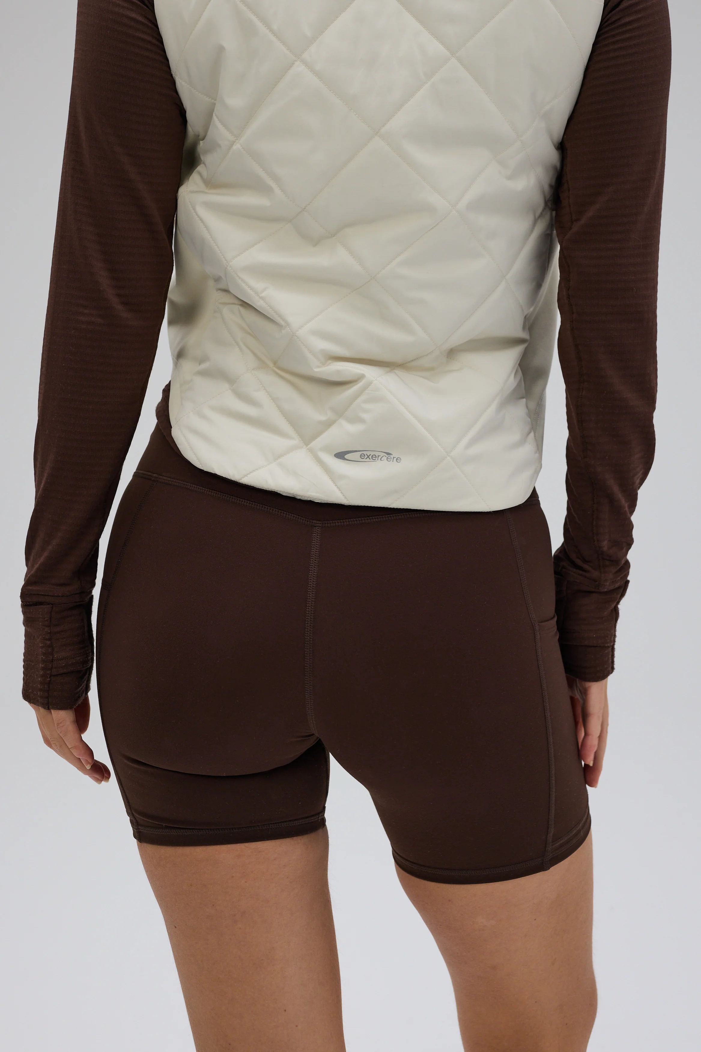 Core Quilted Vest - Light Beige - Image 11