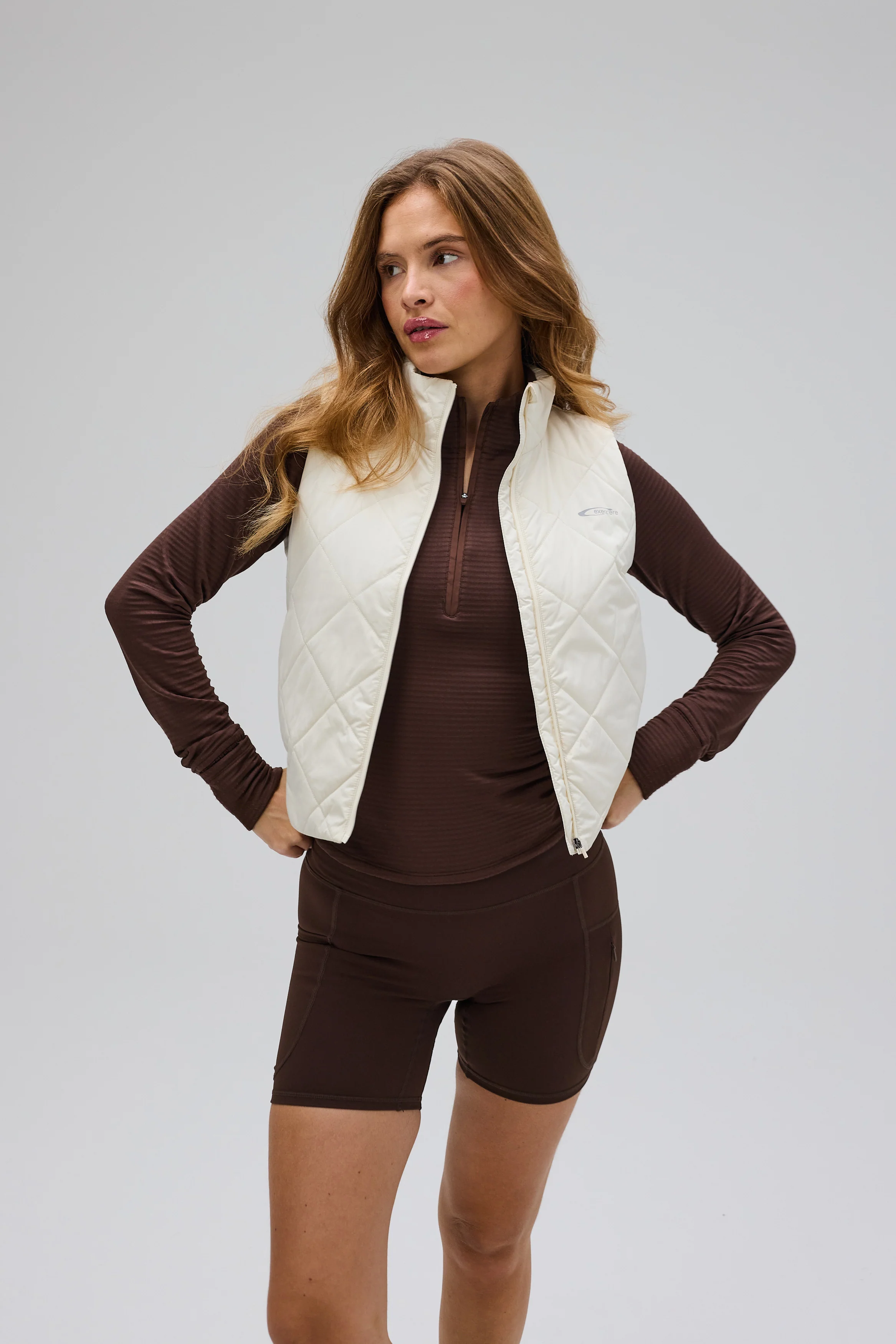 Core Quilted Vest - Light Beige - Image 12