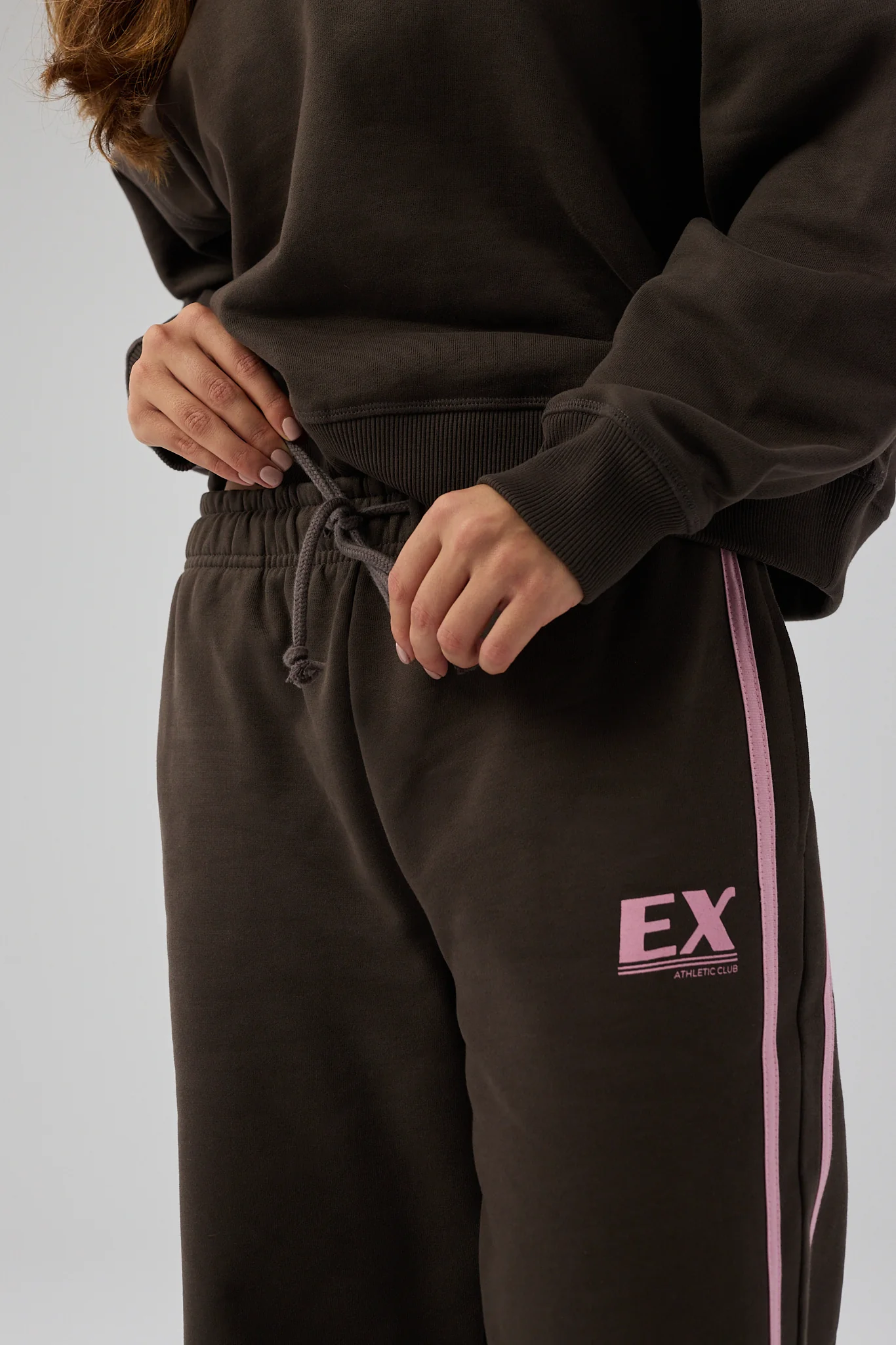 Loose Fit Sweatpants - Shadow Brown - Image 7
