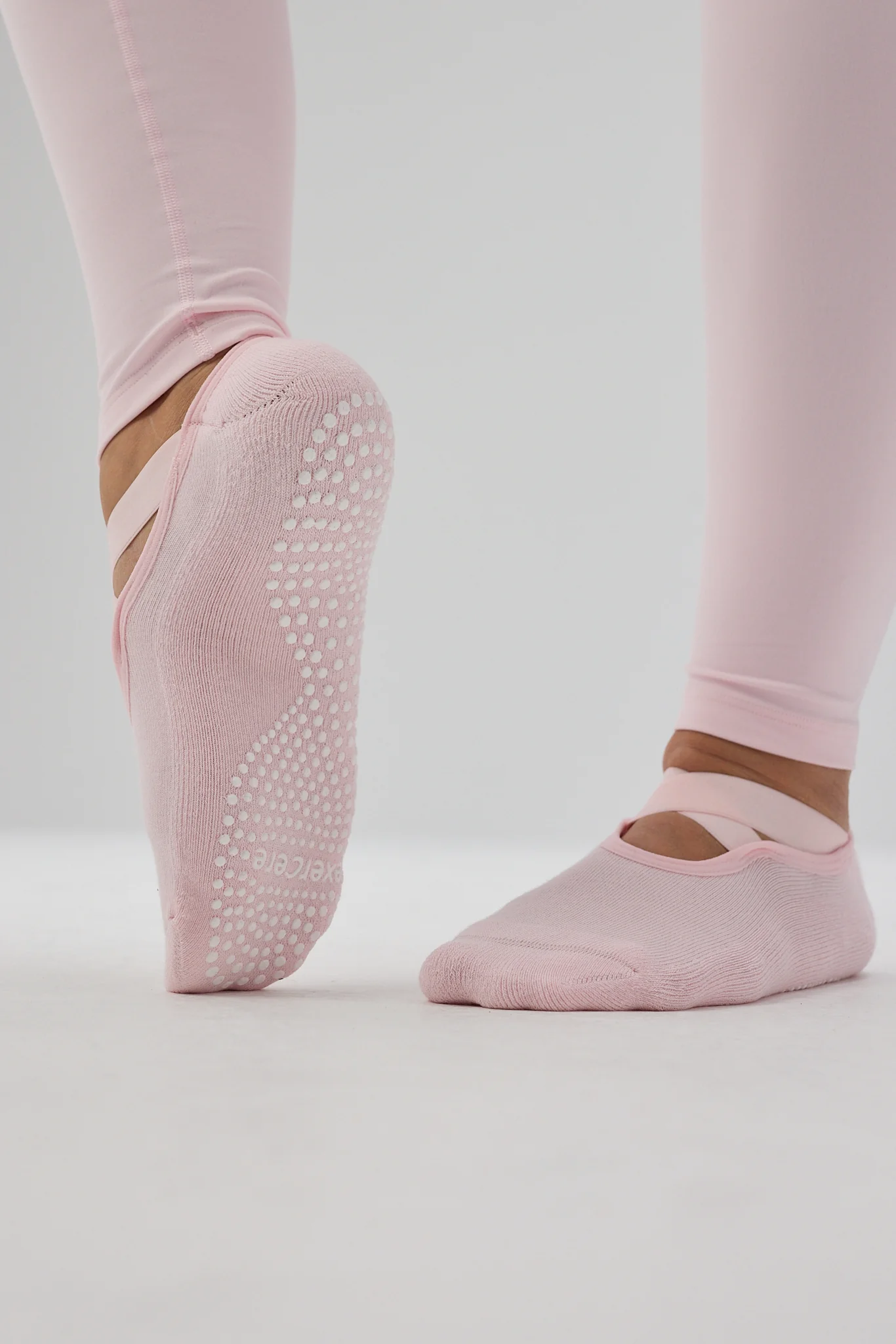 Pilates Grip Socks - Soft Pink - Image 3