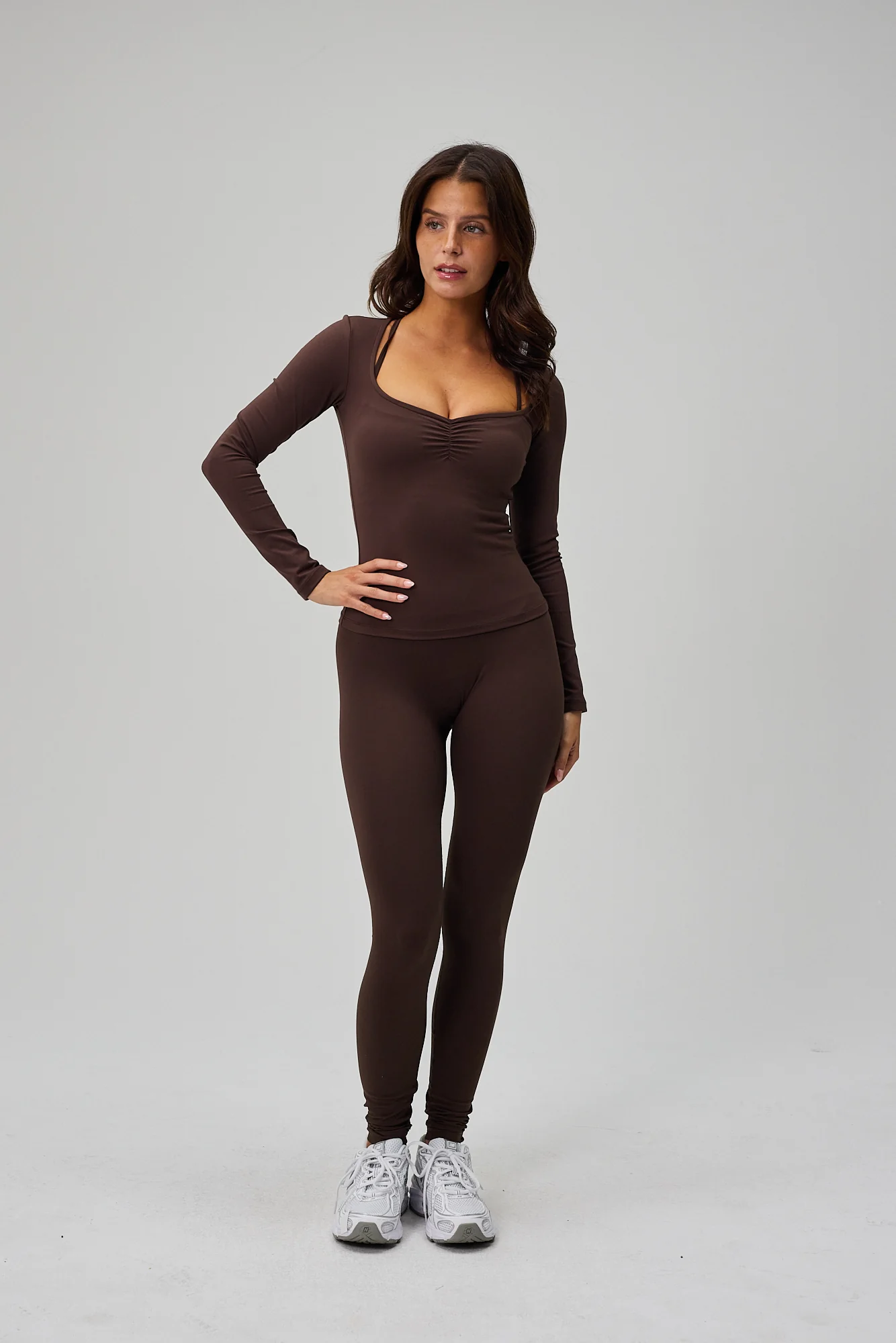 Scrunch Long Sleeve - Pecan Brown - Image 4