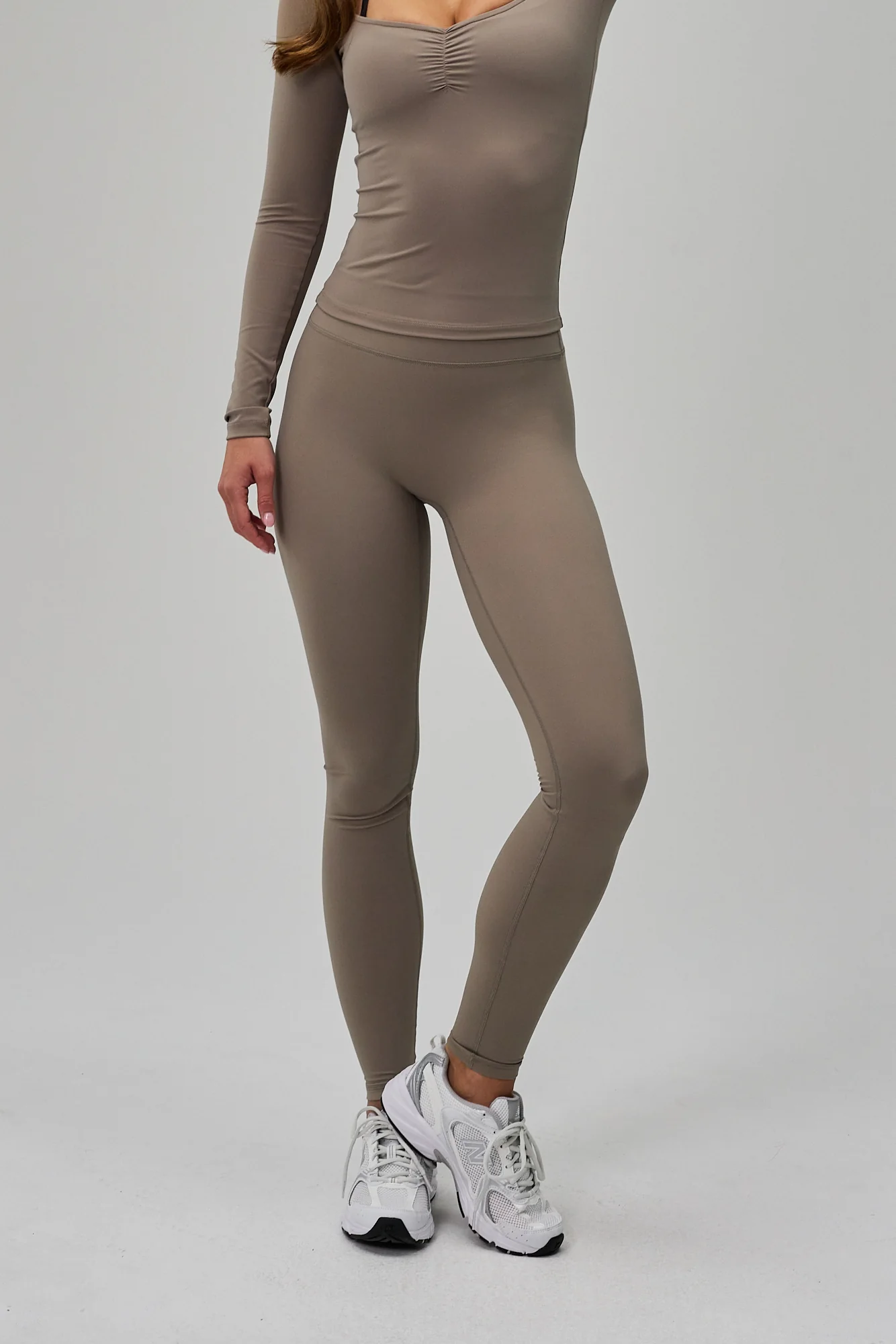 Scrunch Long Sleeve - Sand Beige - Image 2