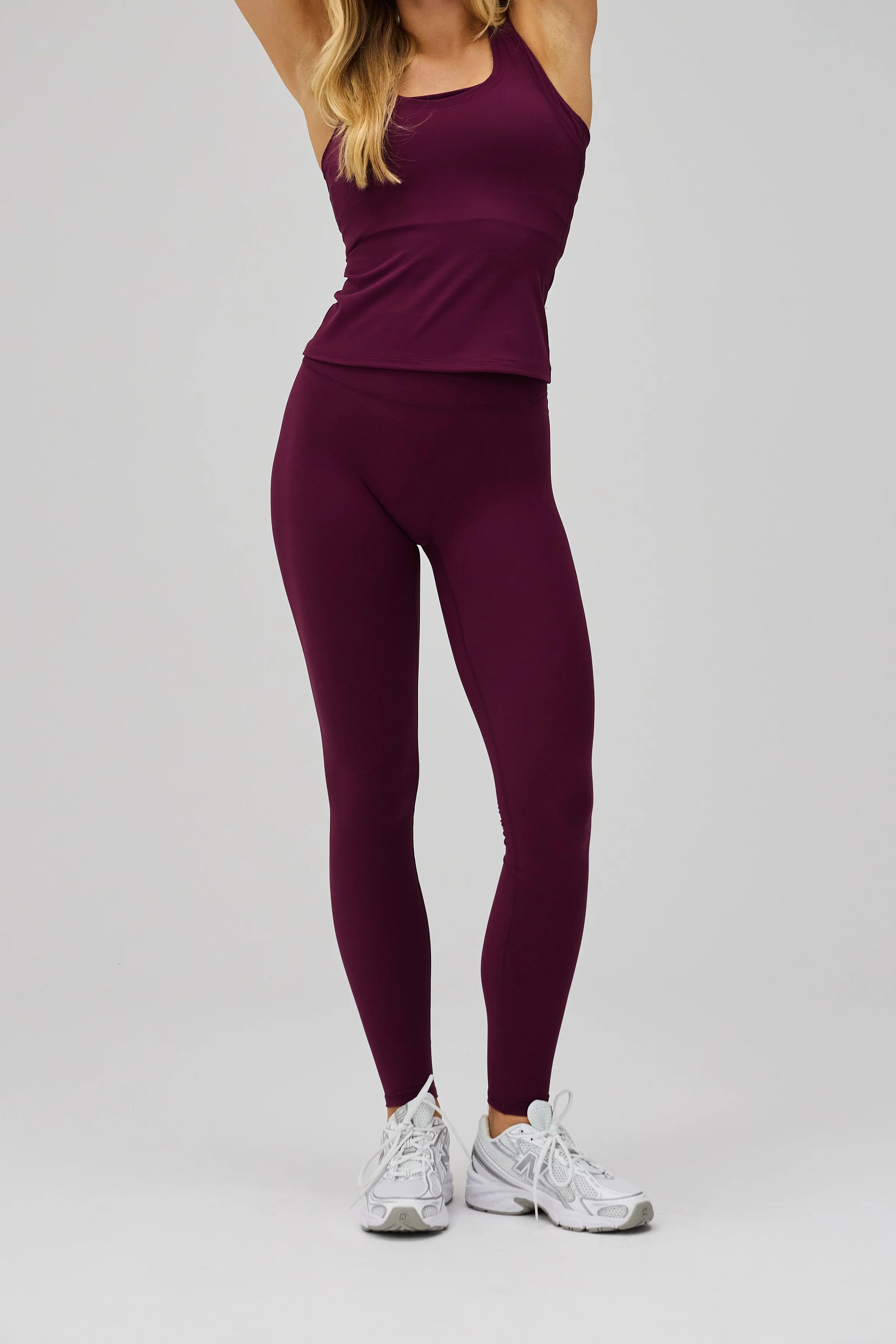 Sculpt Scrunch Tights - Deep Plum - Image 4